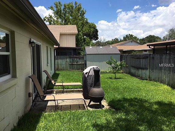 3rd image of 9518 Drakemill Ct