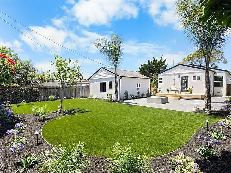 340 Jones St — Photo 19