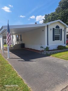 58 Holiday Cir, Chicopee, MA, 01020