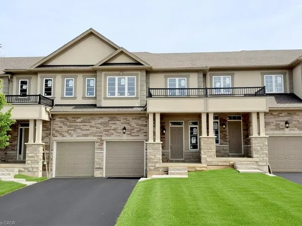 11 Davinci Blvd, Hamilton, ON L9B 0C5