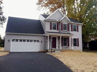 108 E Main St, Brownstown, PA 17508