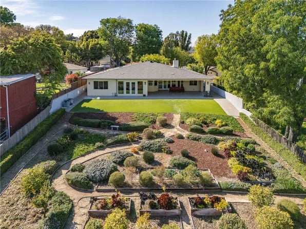 26954 Eastvale Rd, Palos Verdes Peninsula, CA 90274