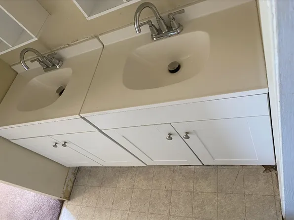 (undisclosed Address), Oxnard, CA 93033