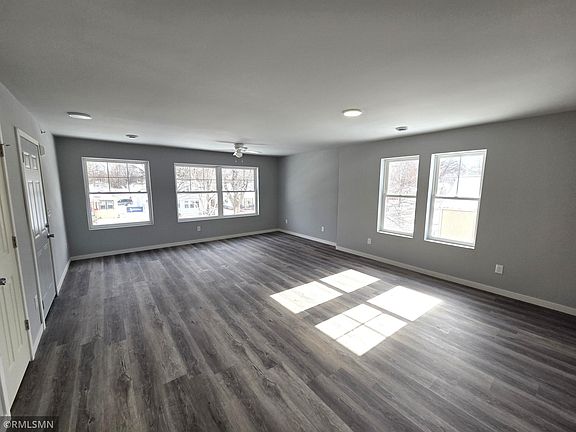 2nd image of 5424 32nd Ave S