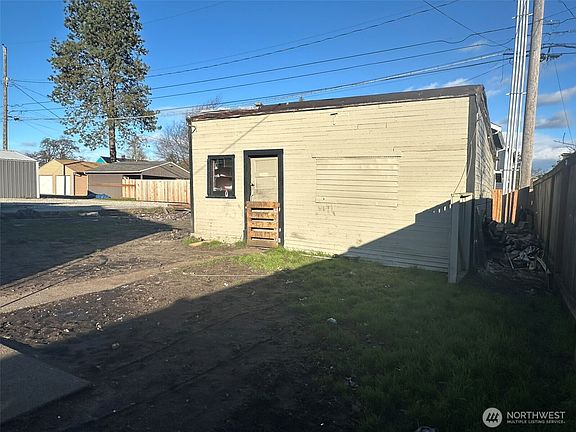 5th image of 6443 S Warner Street