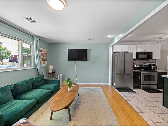 4th image of 5615 Leafwood Dr