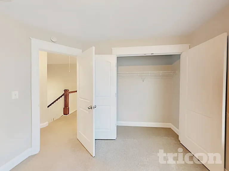 2435 Center Pointe Cir SW — Photo 16