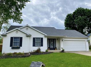 910 S Brown St, Jackson, MI 49203
