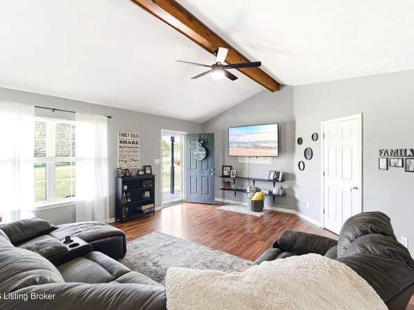 95 Kimberly Ct, Taylorsville, KY 40071