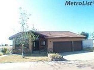 1037 Apricot Ave, Patterson, CA 95363