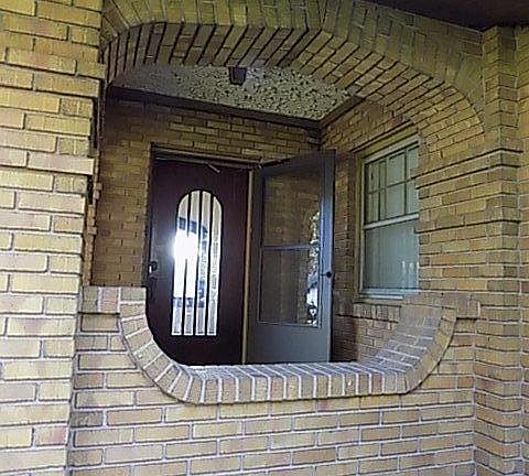 4th image of 19049 6th St