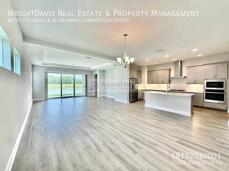 35609 Stapleton St — Photo 4