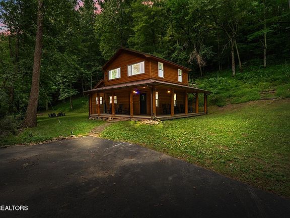 2nd image of 3616 Henry Town Rd