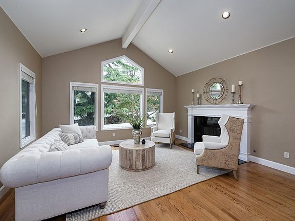4th image of 17582 Blanchard Dr