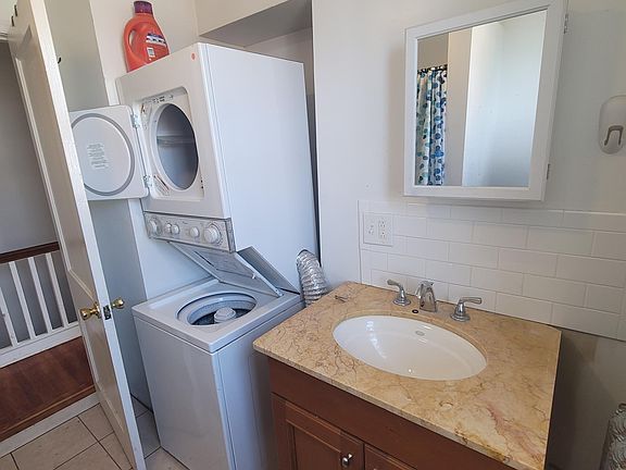 4th image of 1233 S 56th St Floor 2