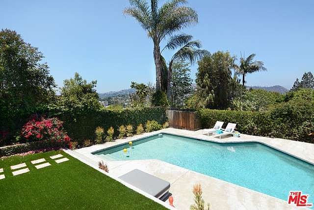 1st image of 2449 Moreno Dr