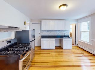 89 Carlisle St FLOOR 2, New Haven, CT 06519