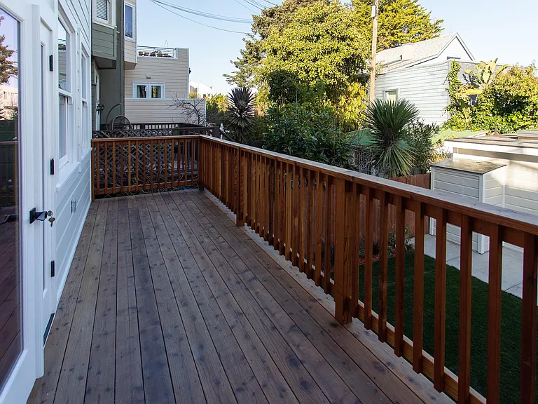 Private deck