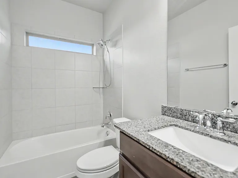 1475 Shadow Hill Ln — Photo 17