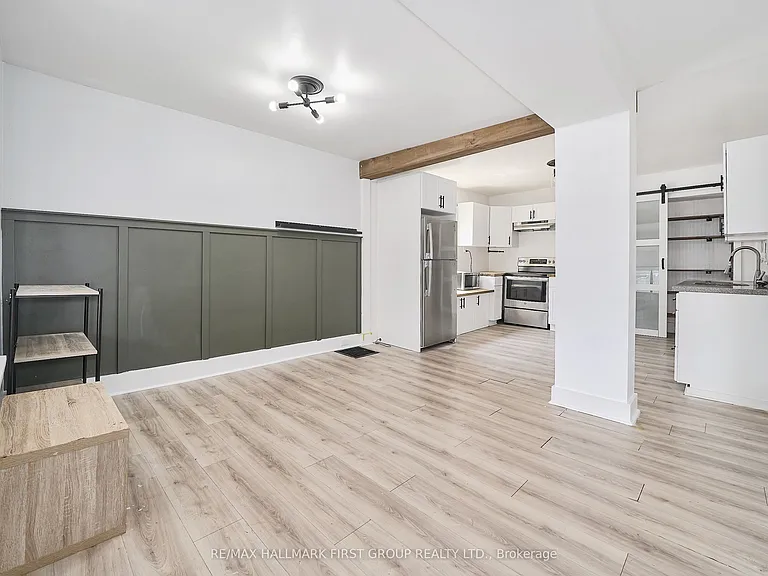 314 Nassau St — Photo 11