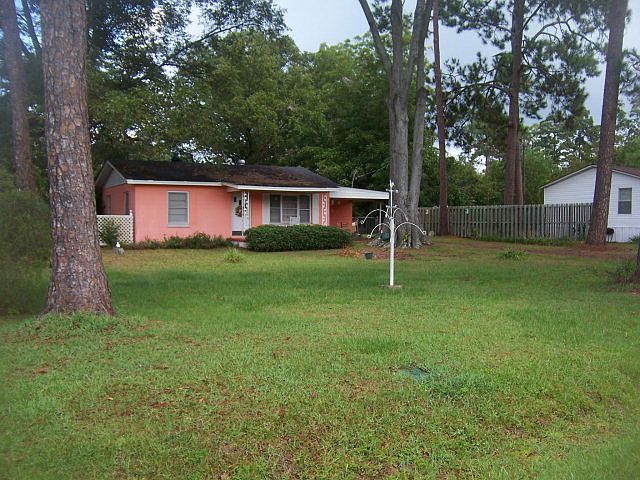 2nd image of 114 Pines Dr