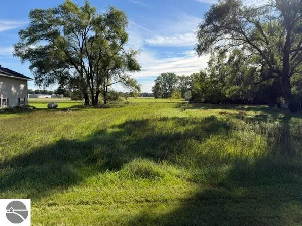 1004 Sandtrap Dr Lot 125, Weidman, MI 48893