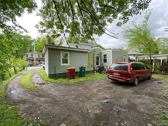 4th image of 1145 Hinton St