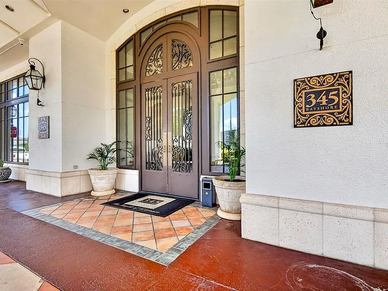 345 Bayshore Blvd #403 — Photo 4