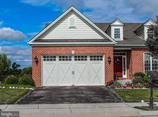 86 Saint Michaels Way, Hanover, PA 17331