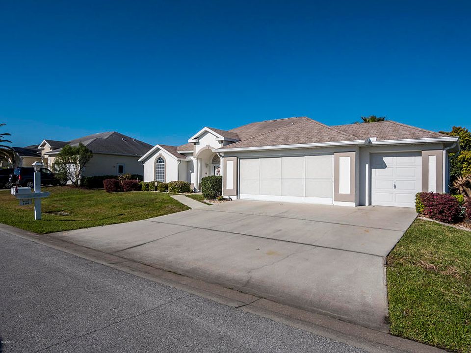 1st image of 2304 NW 51st Ter