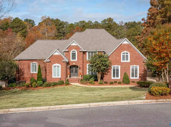 233 River Ridge Rd, Gadsden, AL 35901