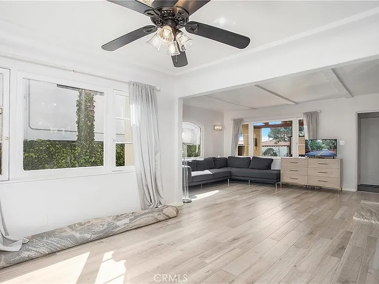 251 Avenida Del Mar #A — Photo 6