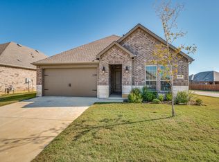 2902 Trusting Way, Aubrey, TX 76227