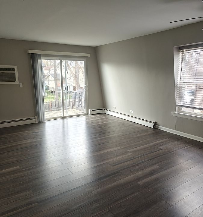 1st image of 508 Garfield Rd APT 204