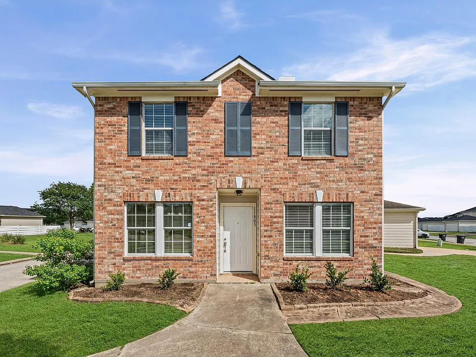 11803 Longwood Garden Way