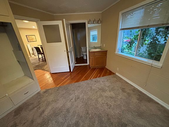 5th image of 129 Redwood Hwy #2