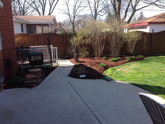 5th image of 458 S Park St