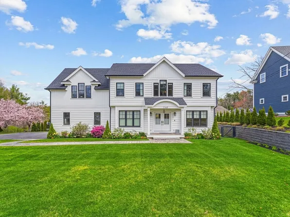 1160 Pleasant St, Canton, MA 02021