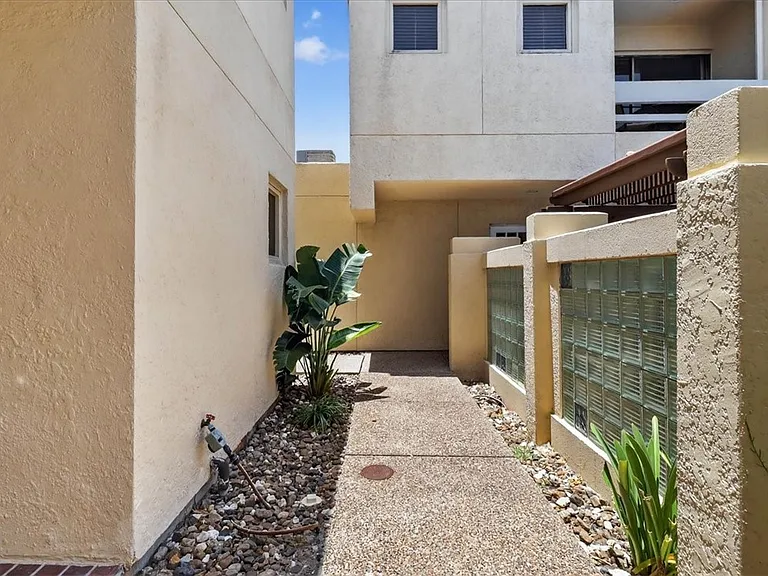14142 E Cabana St #2A — Photo 10