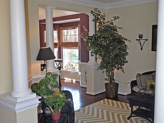 5th image of 12545 Erroll Ln