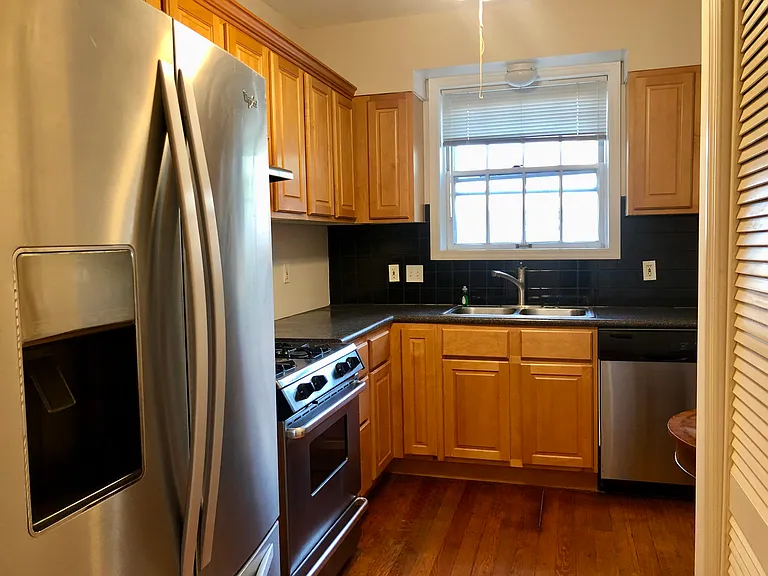 7539 Oxford Dr #3E — Photo 4
