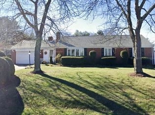 304 Franklin Dr, Pittsburgh, PA 15241