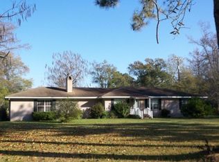 124 Connell Ferry Rd, Joaquin, TX 75954