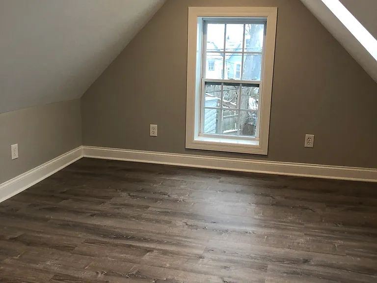 802 S Goodman St — Photo 17