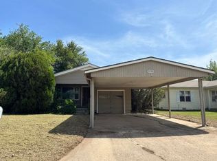 2134 NW Carroll Ave, Lawton, OK 73505