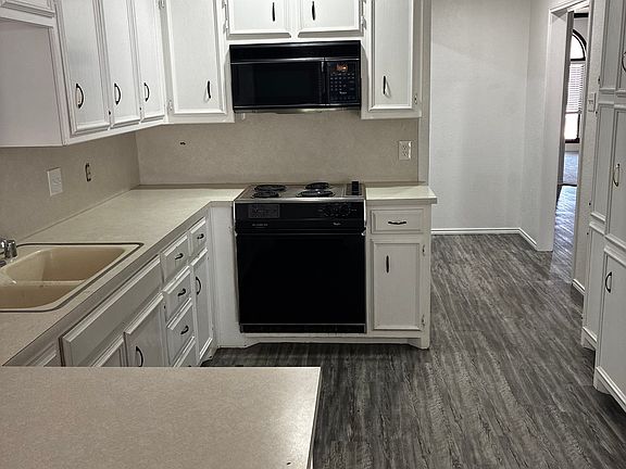 3rd image of 5815 75th St