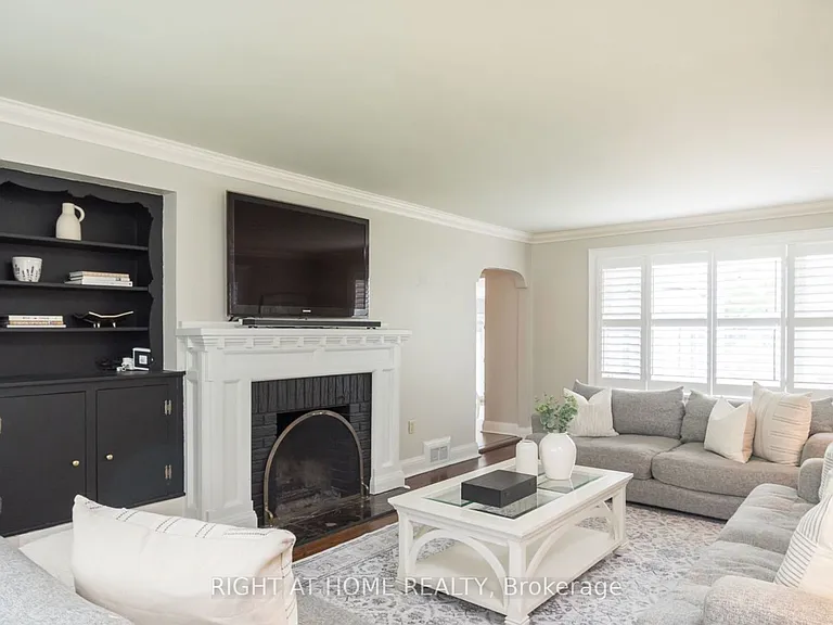 124 Lydia Ave — Photo 5