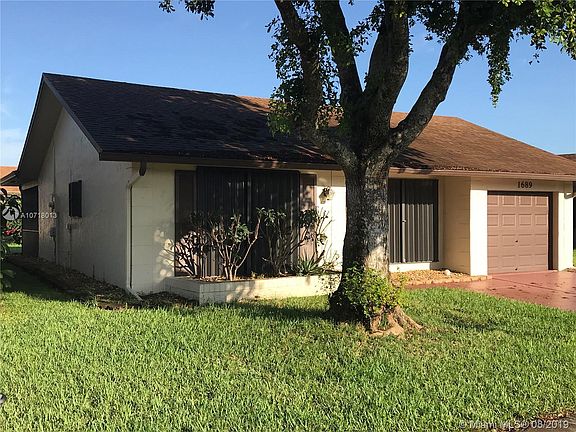 2nd image of 1689 SW 19th Ave