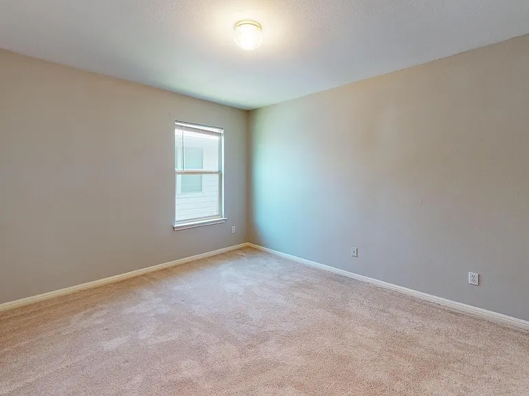 1534 Lorson Loop — Photo 7