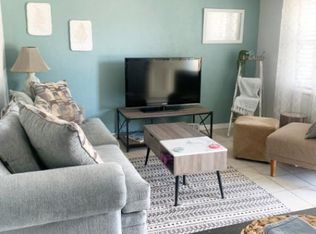 100 B St APT 3, Madeira Beach, FL 33708